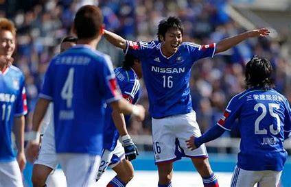 周一004 意甲 维罗纳VS克雷莫纳