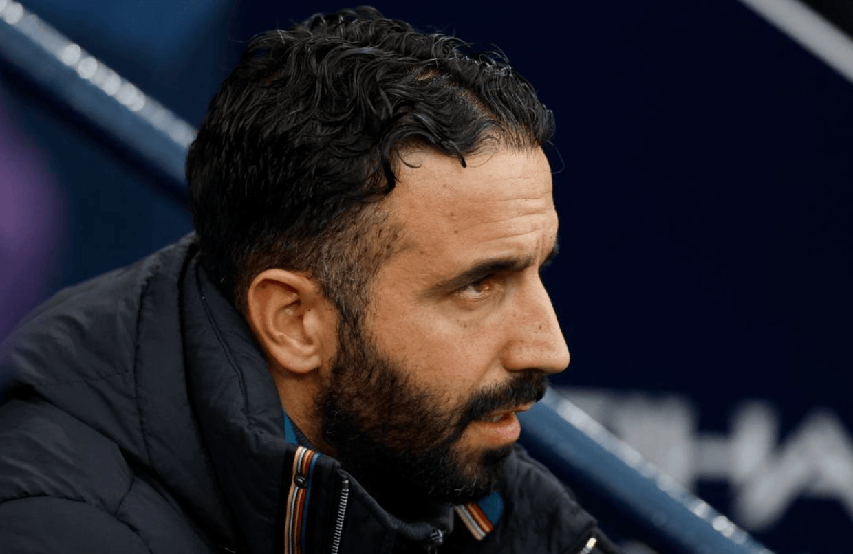 阿莫林完全懵了：曼联掉到第14，两大新援都没用，彻底哑火